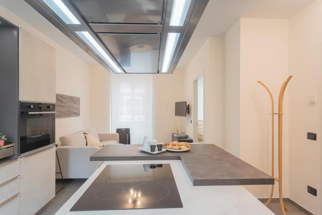 Enchanted Como Lake - City Apartment By Rent All Como Exteriör bild